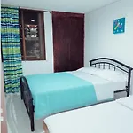 Apartamento En El Rodadero, Edificio En Primera Linea De Playa!